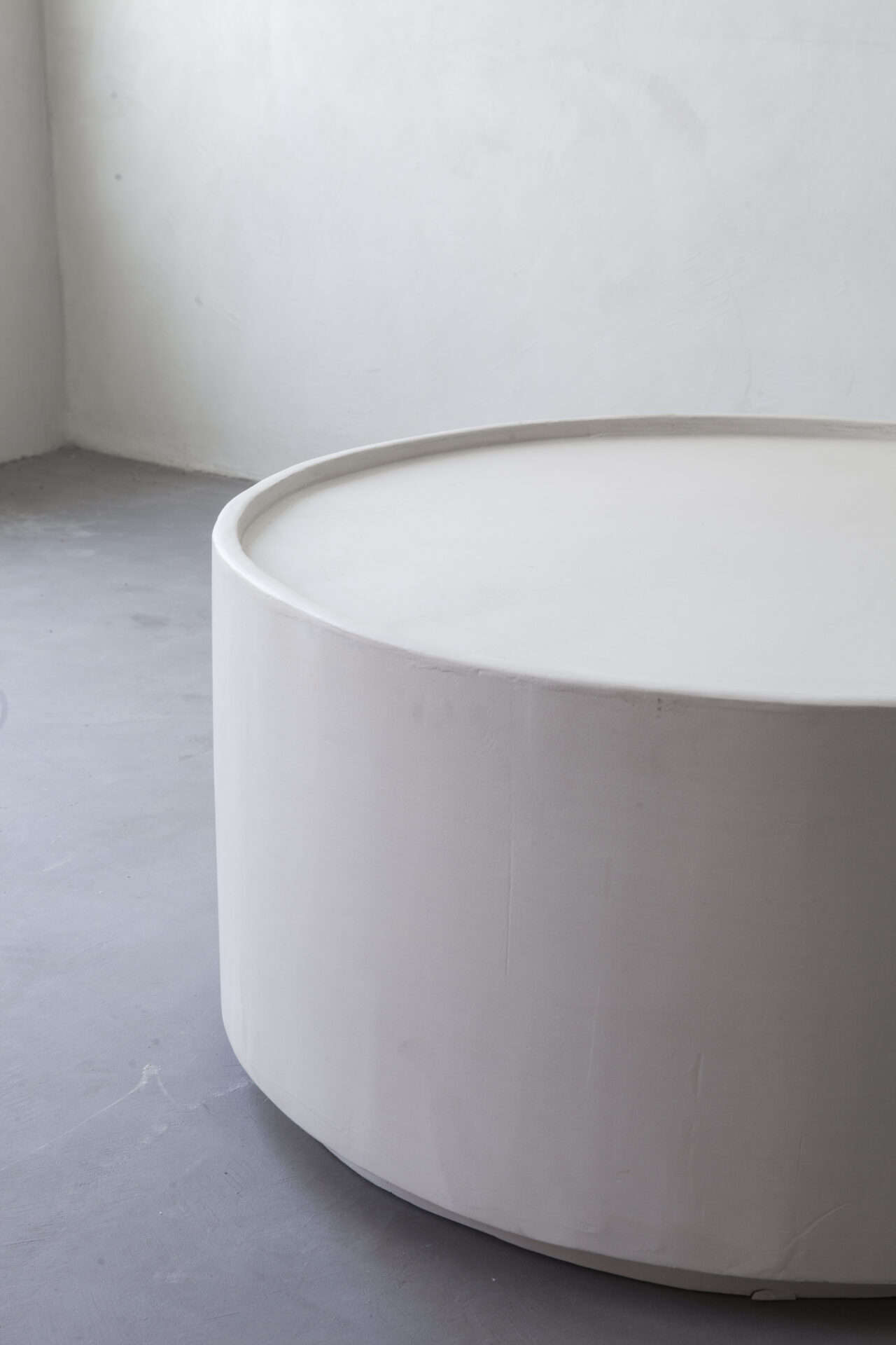 Proyecto interior: mobiliario de microcemento (4)