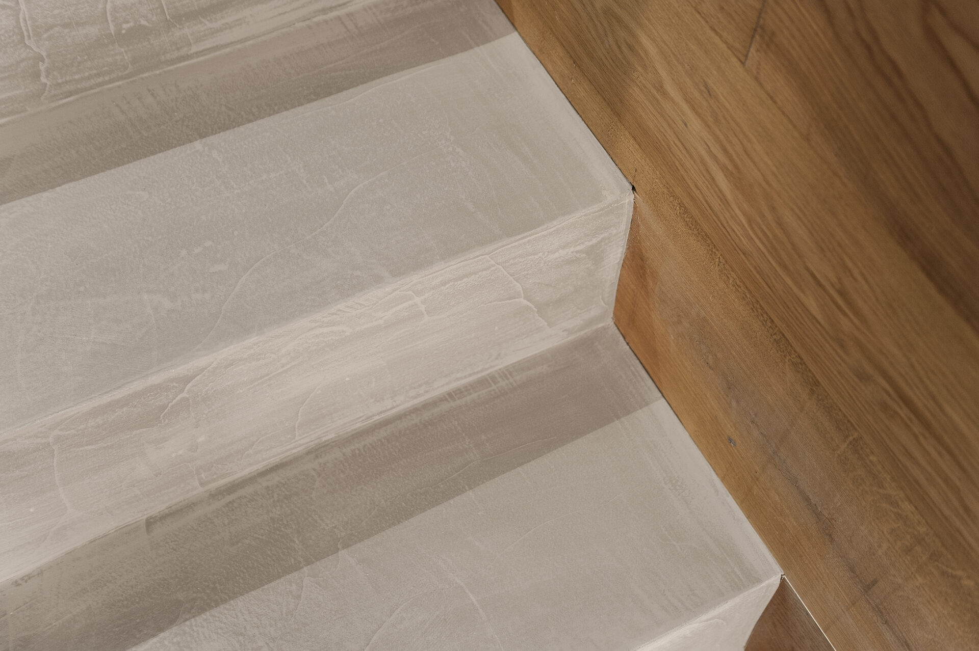 Proyecto interior: paredes y suelos de microcemento (2)