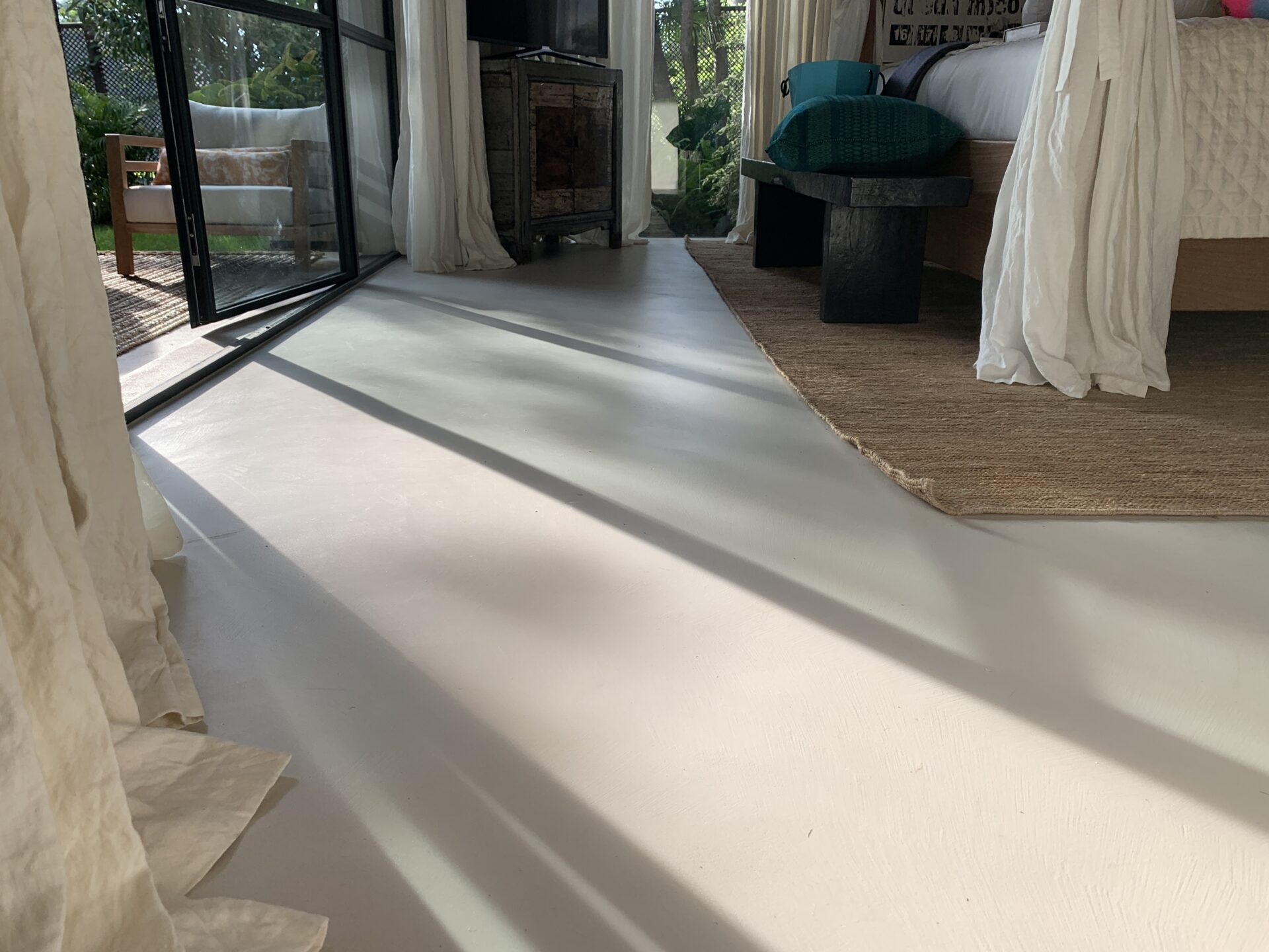 Proyecto interior: paredes y suelos de microcemento (10)