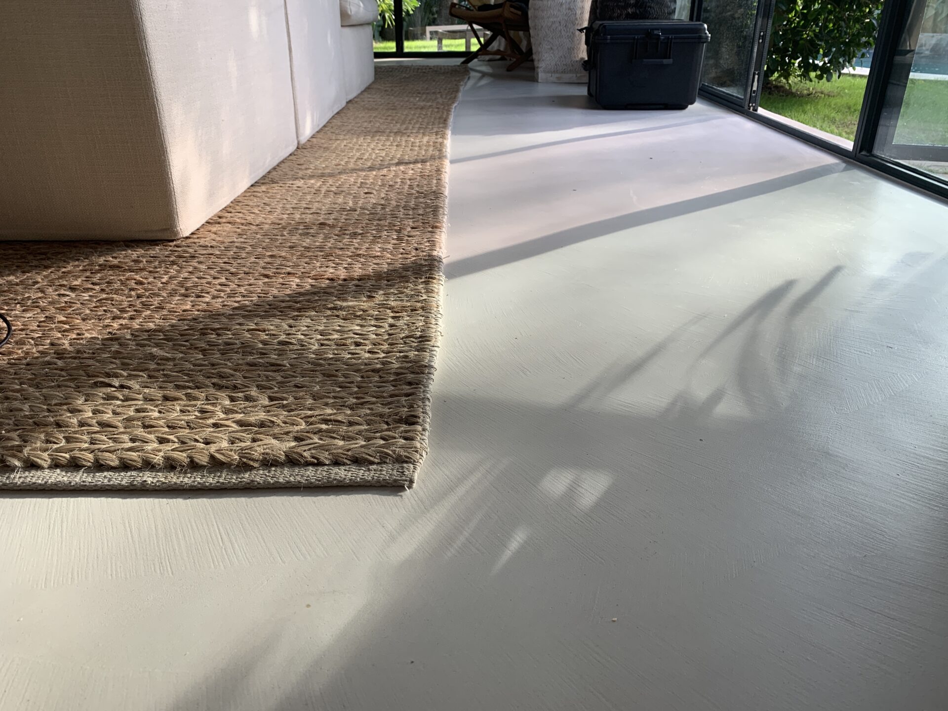 Proyecto interior: paredes y suelos de microcemento (14)